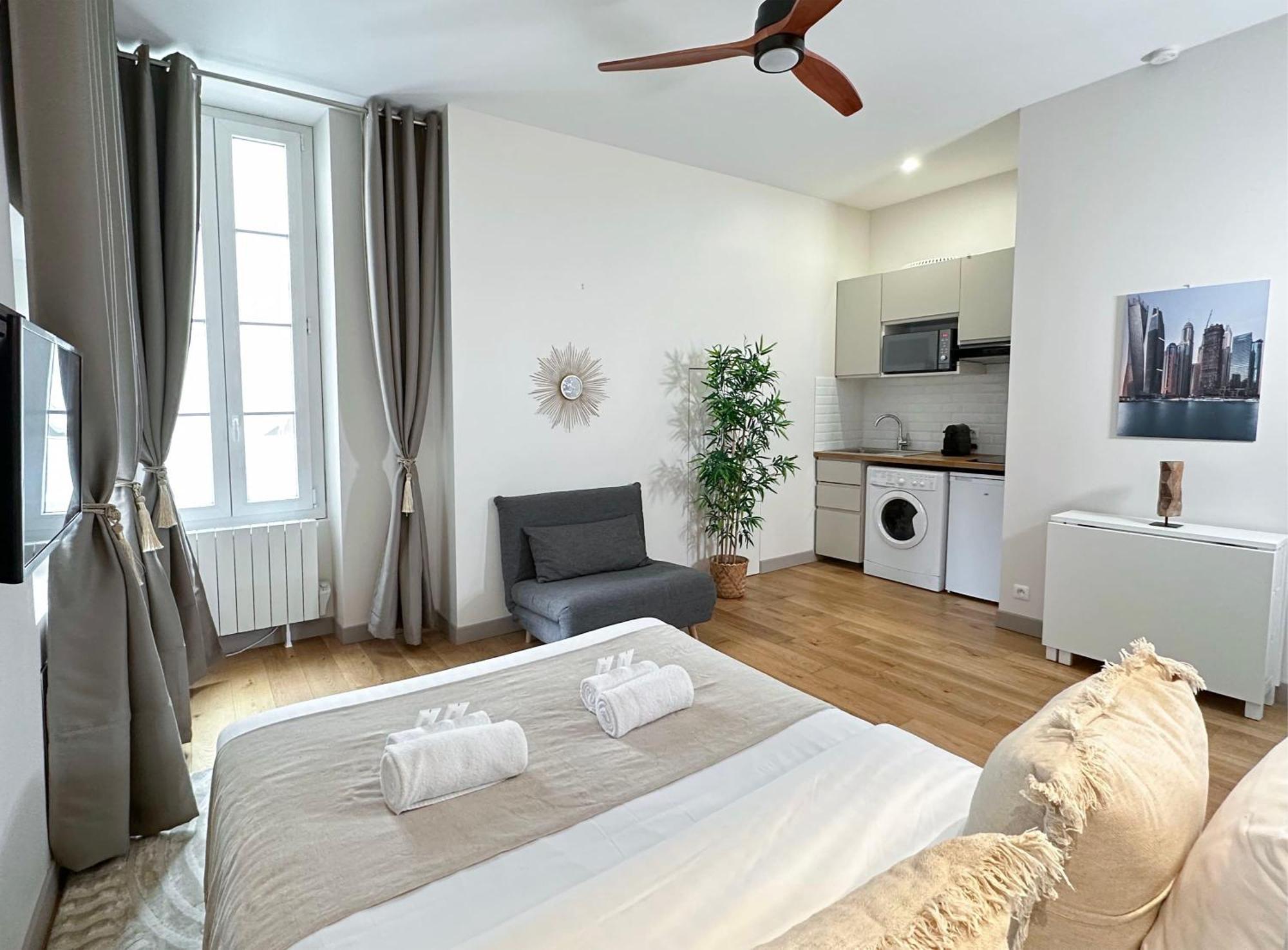 Spacious In Saint-germain-des-pres Appartamento Parigi